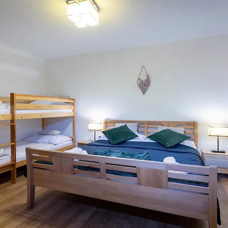 Apartmanica Fairy Tale, Jasna - Tale- Myto Pod Dumbierom, 3 In 1 House, Fireplace, Free Parking * Horná Lehota