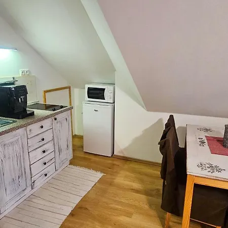 Apartmanica Fairy Tale, Jasna - Tale- Myto Pod Dumbierom, 3 In 1 House, Fireplace, Free Parking Apartment Horna Lehota