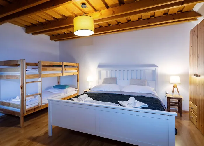 Apartment Apartmanica Fairy Tale, Jasna - Tale- Myto Pod Dumbierom, 3 In 1 House, Fireplace, Free Parking Horna Lehota
