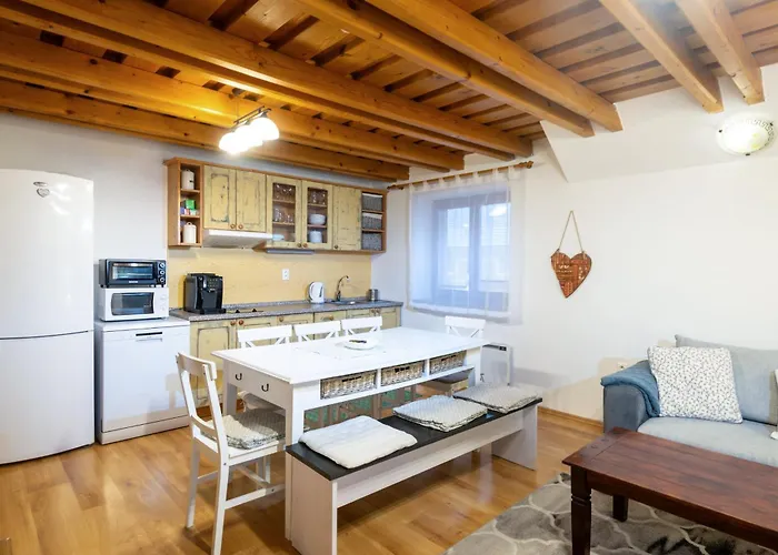 Apartment Apartmanica Fairy Tale, Jasna - Tale- Myto Pod Dumbierom, 3 In 1 House, Fireplace, Free Parking *