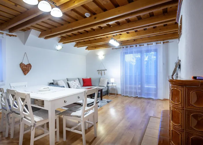 Apartmanica Fairy Tale, Jasna - Tale- Myto Pod Dumbierom, 3 In 1 House, Fireplace, Free Parking Apartment Horna Lehota